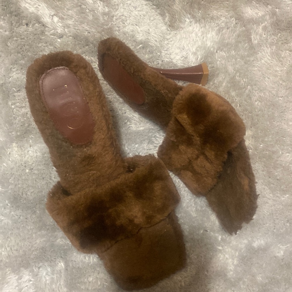 Fluffly Brown Heels